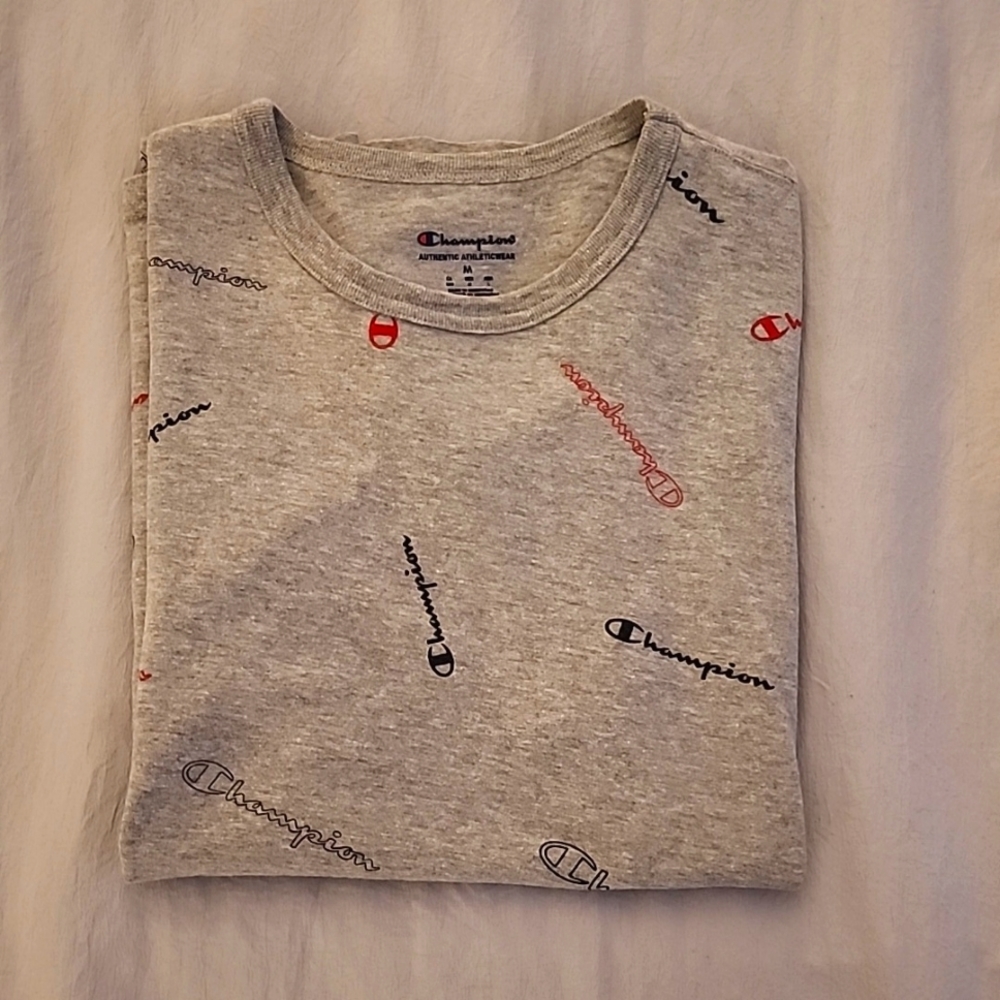 Champion T-shirt